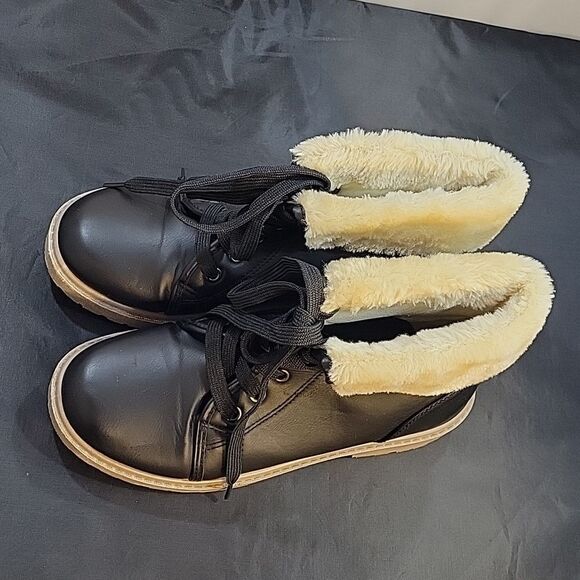 WOMEN"S JUST BE LACED-UP ROUND TOE SLIP-ON BOOT - Picture 7 of 13